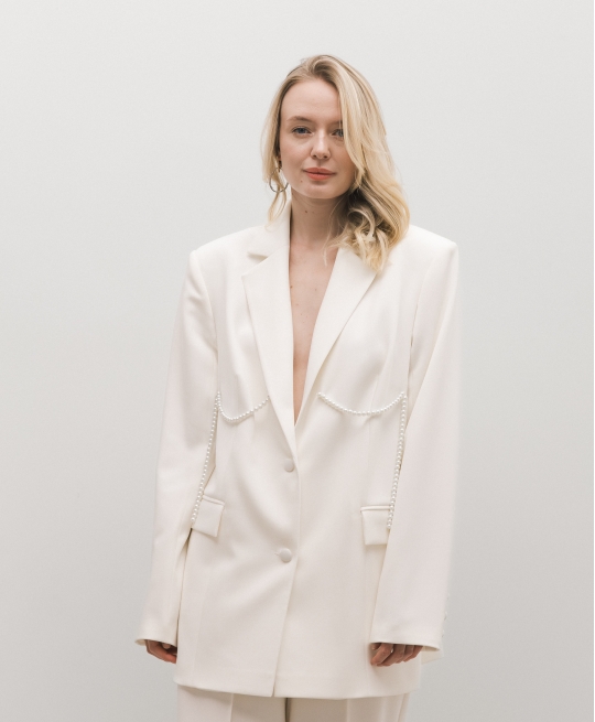 Жакет прямого кроя с жемчугом (айвори) Жакет прямого кроя с жемчугом (айвори)
