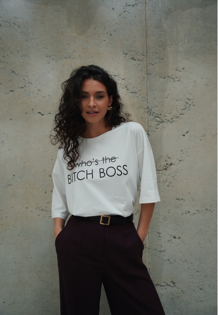 Футболка BITCH BOSS (экрю)