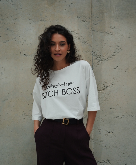 Футболка BITCH BOSS (экрю)