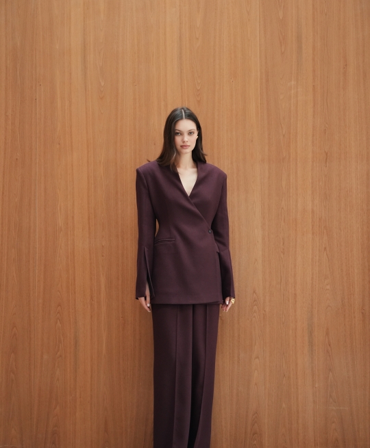 Брюки клеш с разрезами рубчик (бургунди)