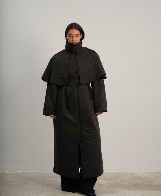 Куртка с пелериной макси (черный)